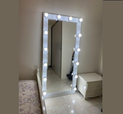آینه گریم لامپدار