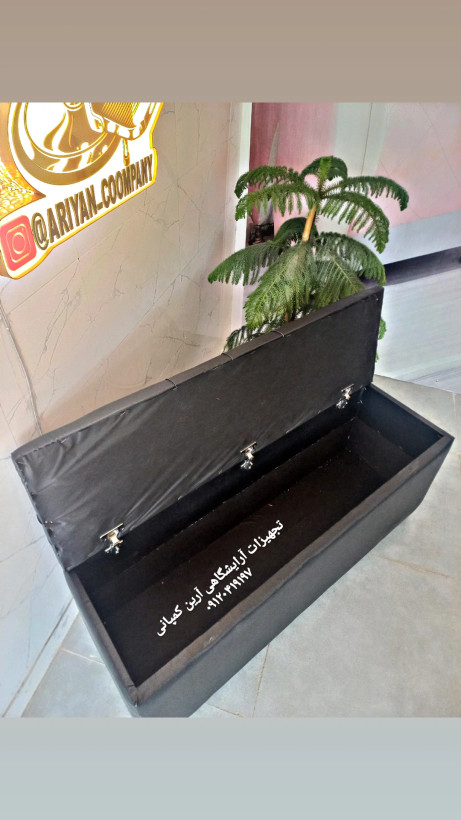 نیمکت باکسدار ( نیمکت انتظار)